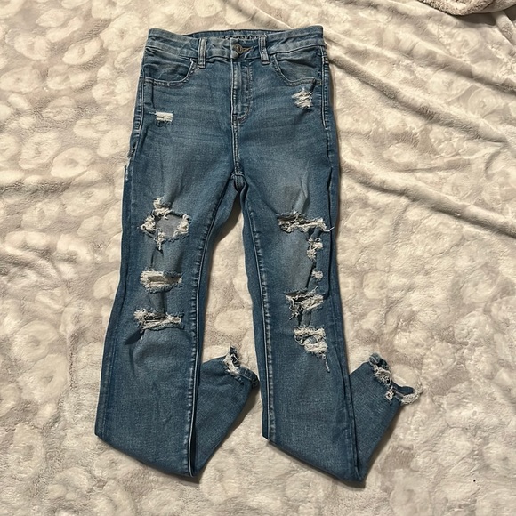 American Eagle Curvy Hi Rise Jegging Next Level Stretch Distressed Size 2 - Picture 1 of 15